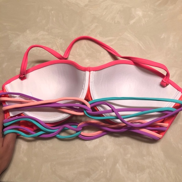 Bathing suit top - Picture 2 of 2